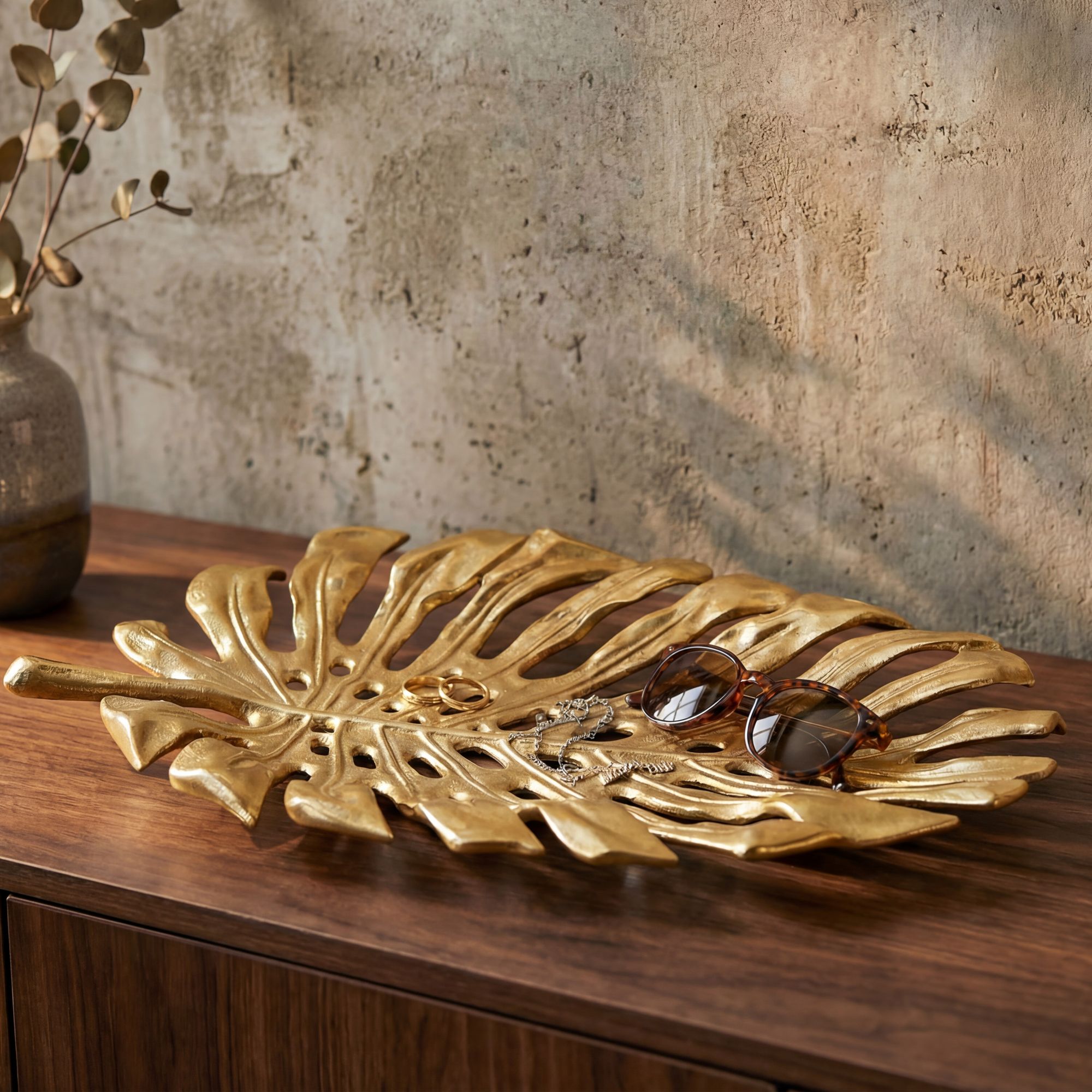 Dekoschale Gold Aluminium 36cm Monstera Blattform - Design Standdeko Obstschale – Bild 2