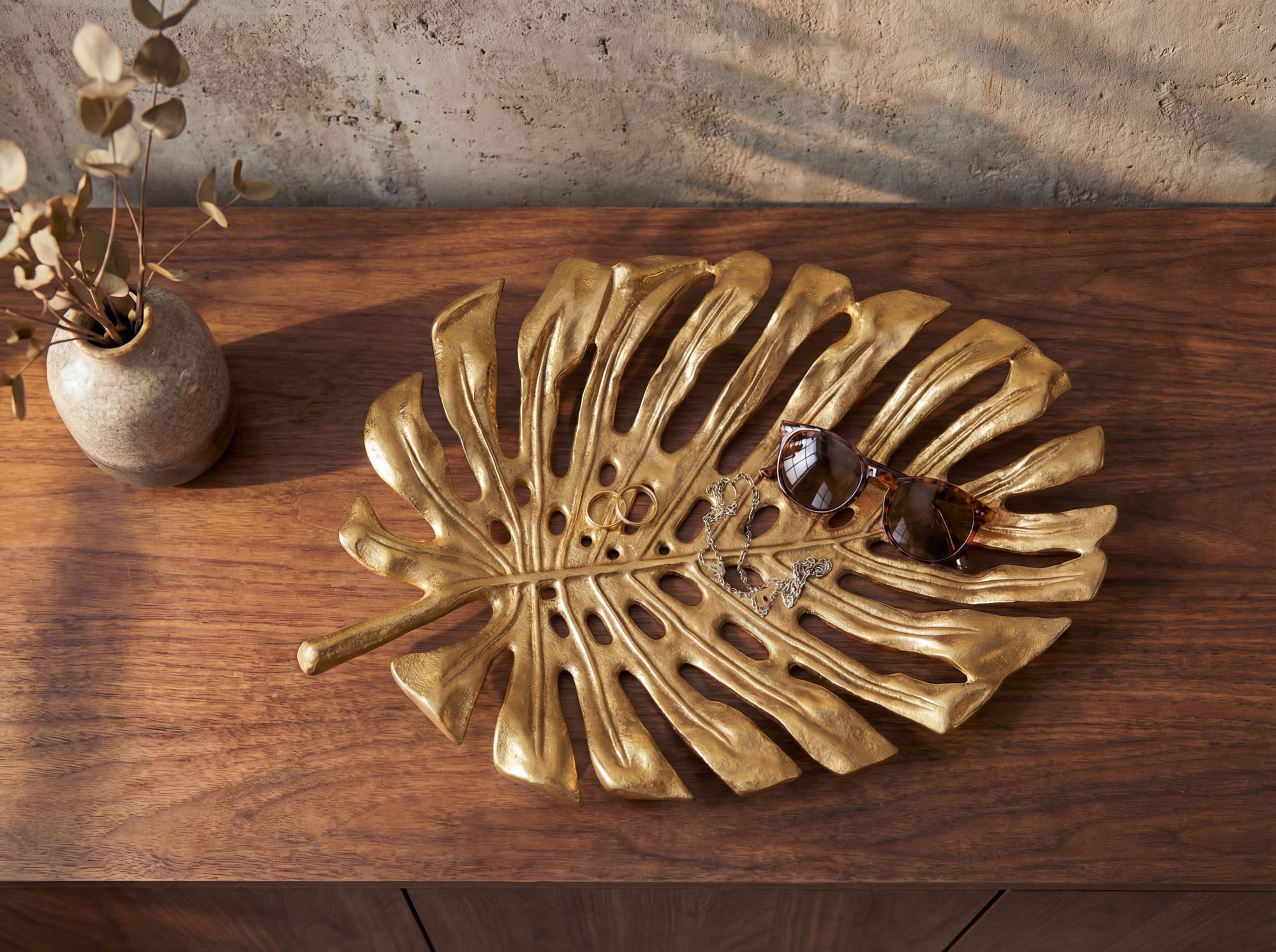 Dekoschale Gold Aluminium 36cm Monstera Blattform - Design Standdeko Obstschale – Bild 6