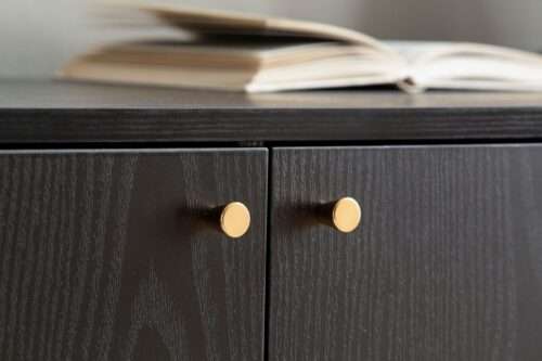 Sideboard 140x75x40 cm Kommode Schwarz mit Eiche-Dekor Zeitlos Hoher Kommodenschrank – Bild 6