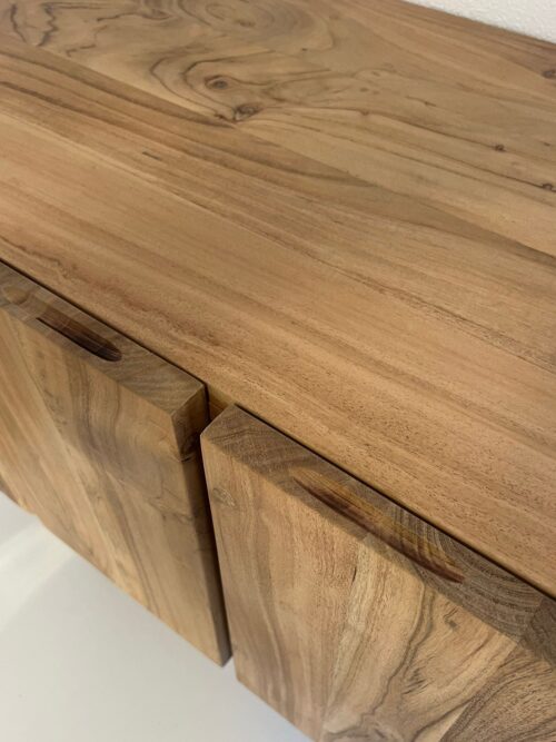 Lowboard Akazie Massivholz 160x56x46 cm TV-Kommode mit drei Türen – Bild 6